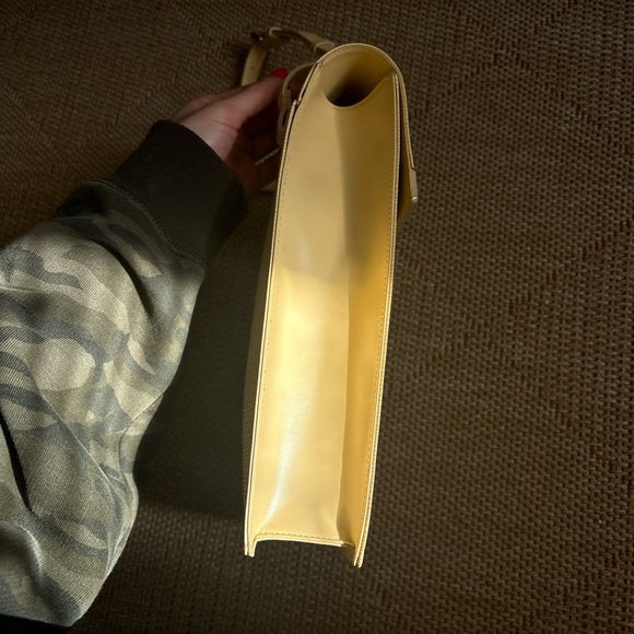 Louis Vuitton Epi Ramatuelle leather crossbody bag - Picture 8 of 9